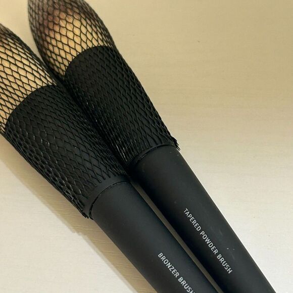Lithe Essential Face Brush Set - Picture 2 of 3